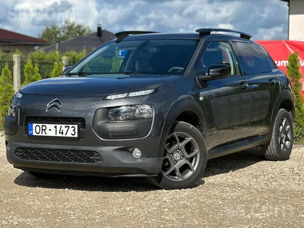 Citroen Citroen C4 Cactus 2015, 1.2i. 60kW, Mehānika