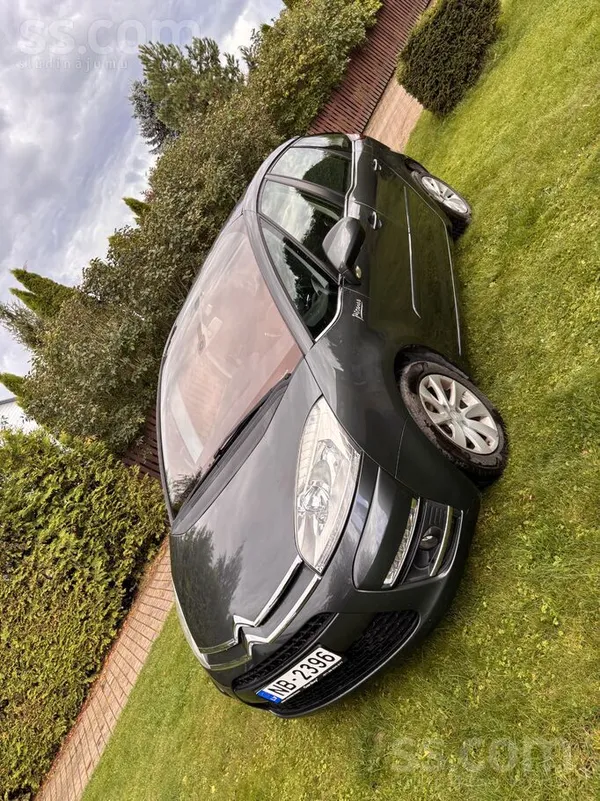 Citroen Pārdodu Citroën C4 Picasso, 2013. gads. 