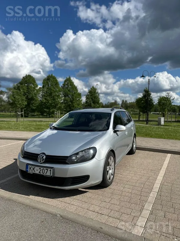 Pārdodu 2011 gada Volkswagen Golf 6 1.6 Tdi, 77 kW. Ļoti ekonomisks un uztic