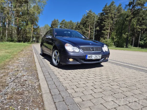 Mercedes C200