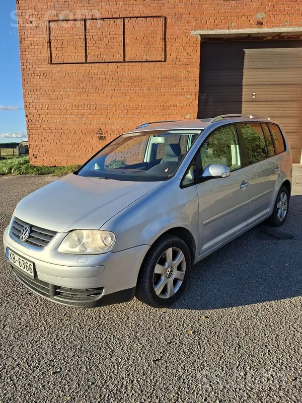 VW Touran 1.9Tdi. Labs ģimenes auto. Auto darba kārtībā.