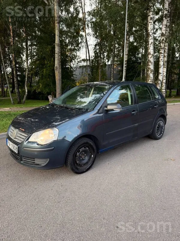 Volkswagen Pārdodu ekonomisku un praktisku Volkswagen Polo ar