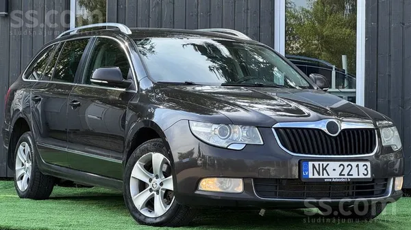 2.0D. Automāts. Jauna TA 07.2027.
Atgāzu cietās daļiņas (cm-3): 4 000, vi