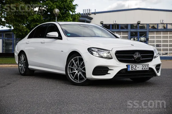 Mercedes E220