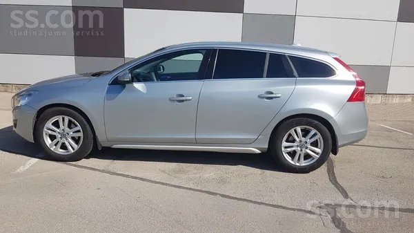 Volvo V60