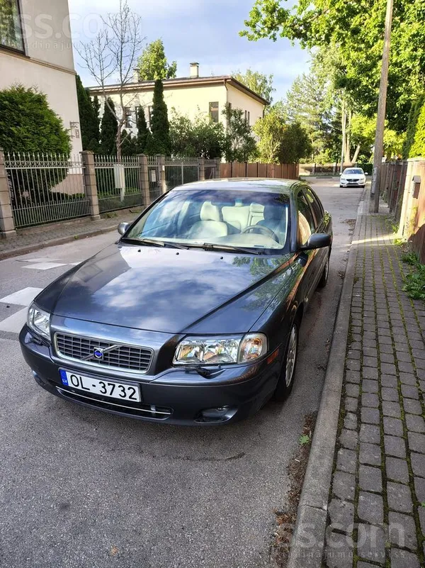 Volvo S80