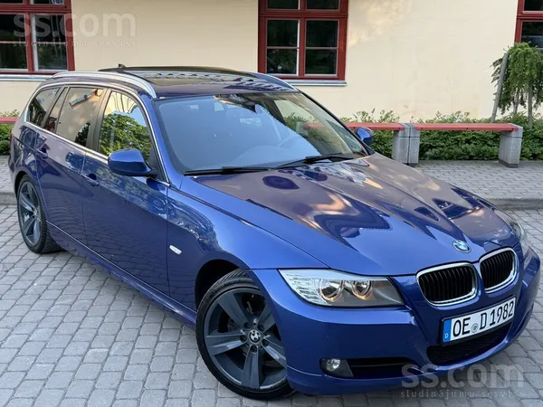 BMW 320