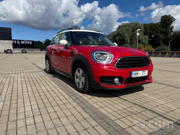 MINI Pārdod labi uzturētu -visas apkopes pie BMW dīlera