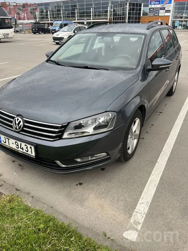 Volkswagen Passat (B7)