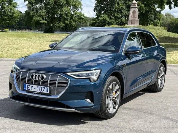 Audi E-tron