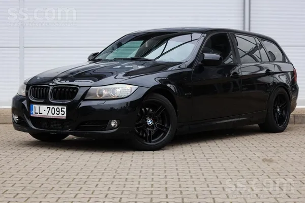 BMW 320 2009, 2.0D dīzelis, Manuāls, Universāls, Melns — Latvijā