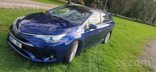 Toyota Pàrdod Toyota Avensis 2016g. Mainìta ķède uz apska
