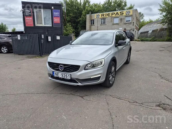 Volvo V60