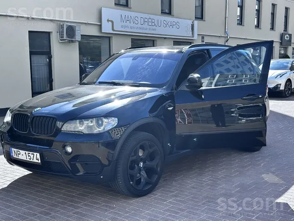 BMW BMW X5 E70 2012 Facelift 3.0d 180kw 
