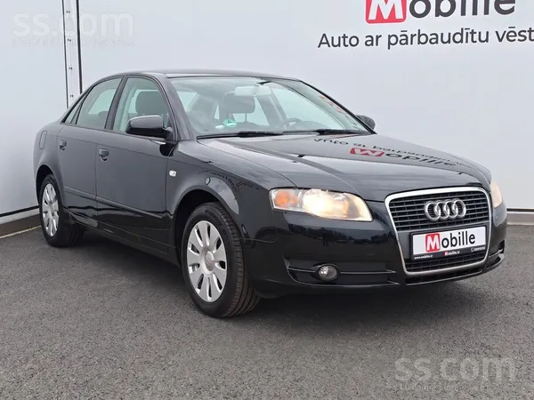 Audi A4 - 1