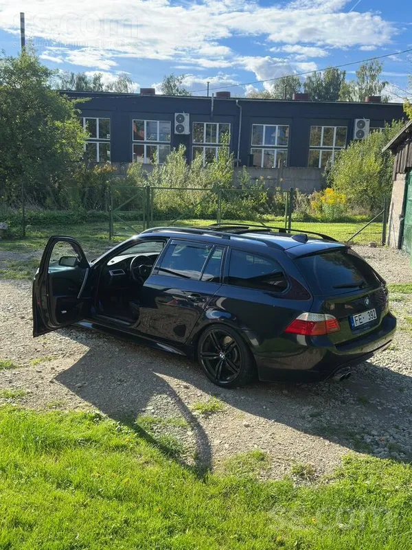 BMW Pārdod e61 535d, vizuāli defekti, rūpnīcas m paka,