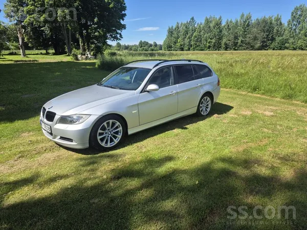 BMW 320