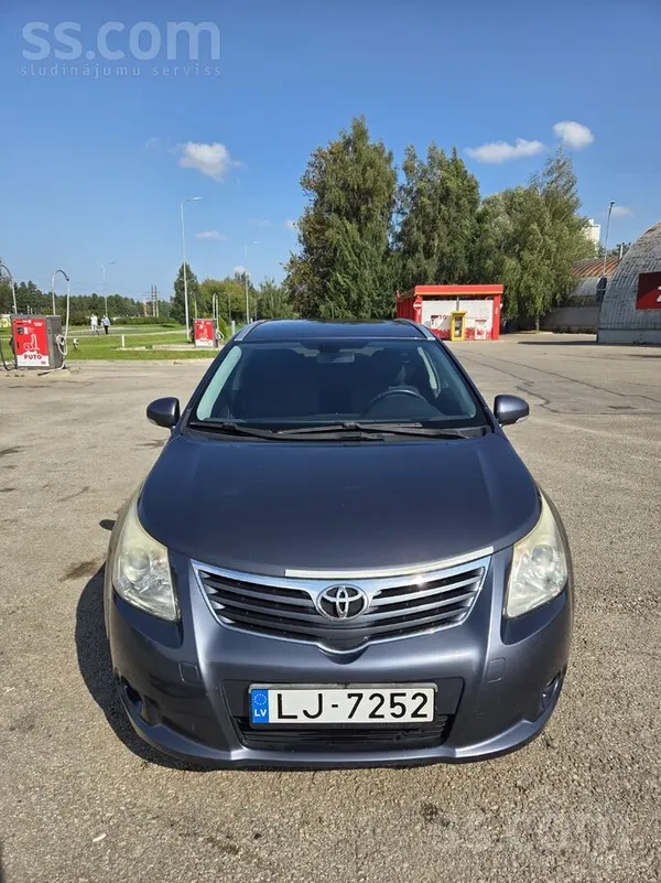 Toyota Toyota Avensis 2.0 / 93kw. Ietilpīgs universāls, l