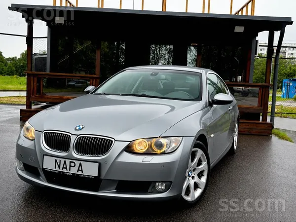 BMW 325