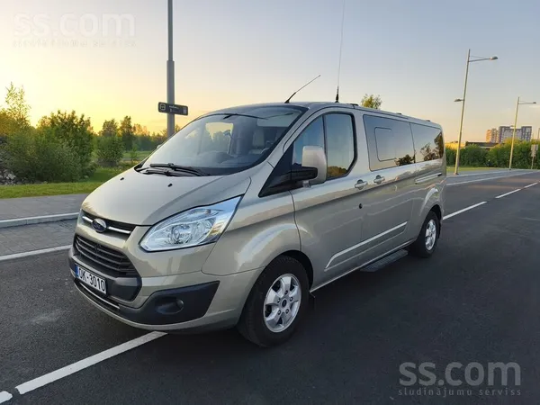 Ford Tourneo Custom Extra long, nav piesmēķēts. Pirkts 