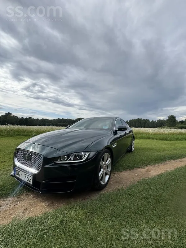 Jaguar Jaguar XE, 2016. gada, 2.0D dzinējs, automātiskā ā