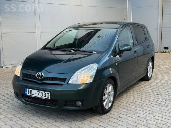 Toyota Toyota Corolla Verso - 7 sēdvietas, 2.2L, 100kw dī