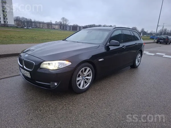 BMW 520