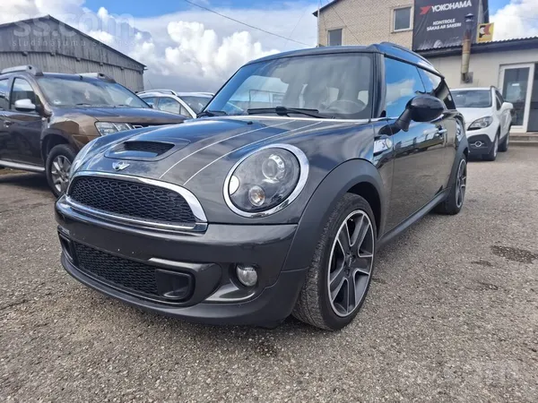 MINI Mini Cooper S Kombilimousine 2011G. Auto no Vācija