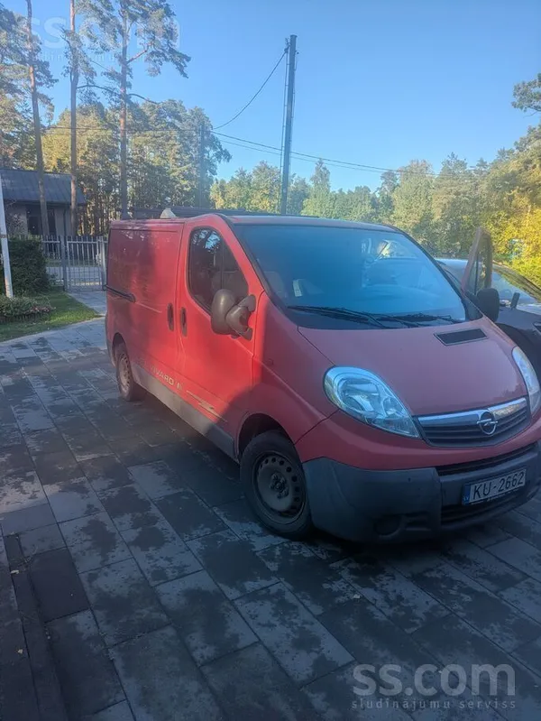 Opel Vivaro 2010, 1.9D dīzelis, Manuāls, Furgons, Sarkans — Latvijā