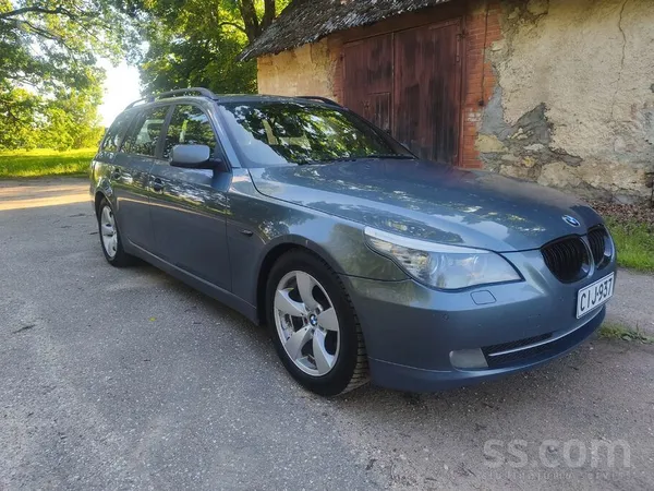 BMW 520