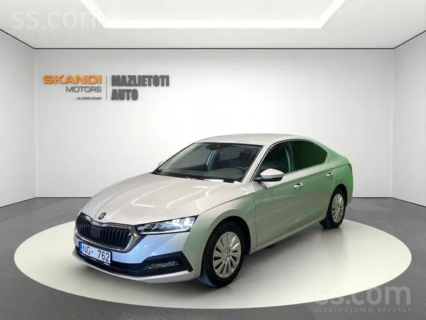 Skoda Octavia, Ambition komplektācija ar 1.5 Benzīna dzinēju un Automātisko