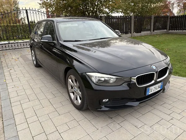 BMW 320 2012, 2.0D dīzelis, Manuāls, Universāls, Melns — Latvijā