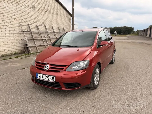 Volkswagen Golf Plus - 1