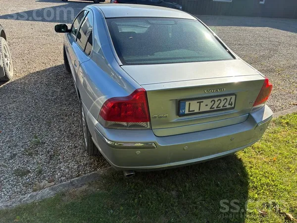 Volvo S60