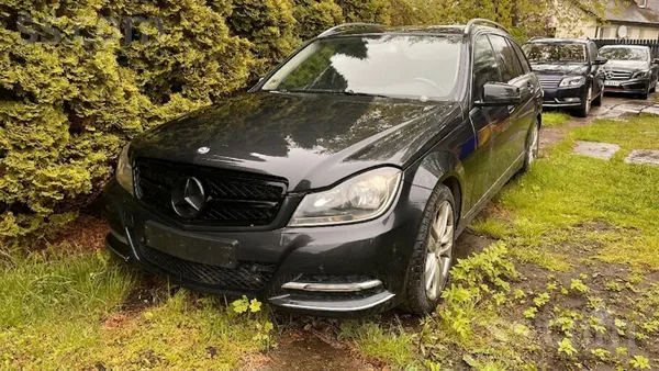 Mercedes C220