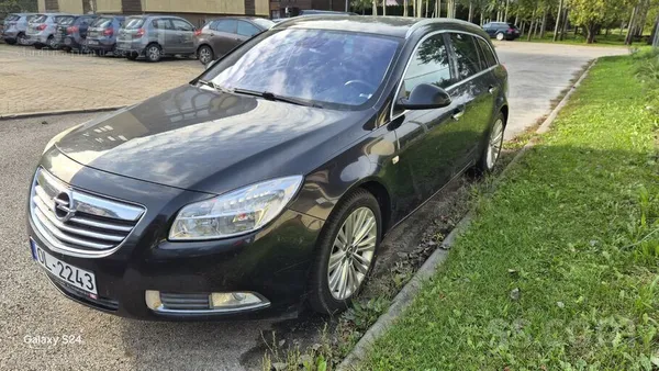 Opel Pārdodu opel insignia universāls 2012 gada, 2.0 cd