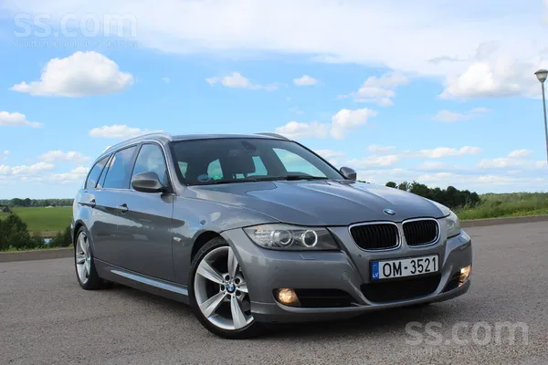 BMW 320
