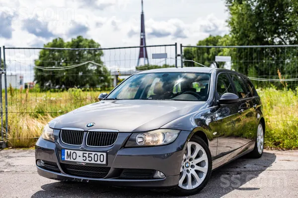 BMW 320