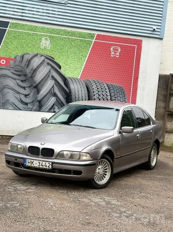 BMW 520