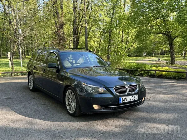 BMW 525