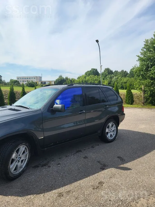 BMW X5