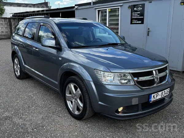 Dodge Journey 2.0D 103 kW. Тех. осмотр до 08.06.2027. В отличном техническом