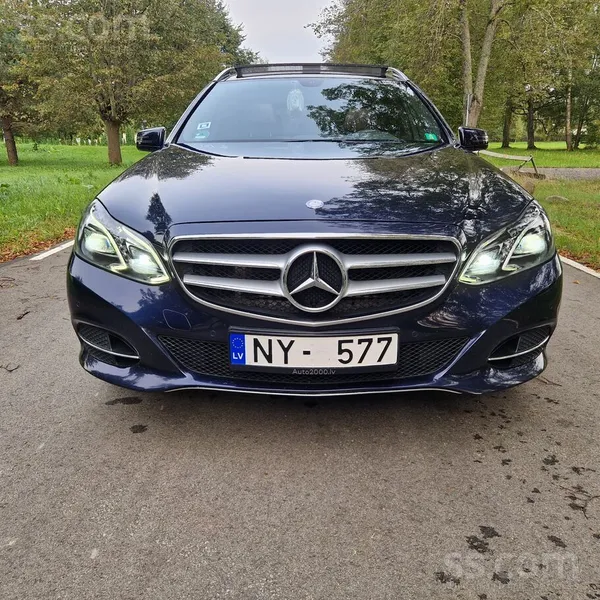 Mercedes E350