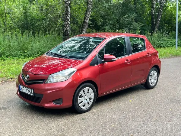 Toyota Toyota Yaris, jauna ta, 1.3 benzīns, automātiskā ā