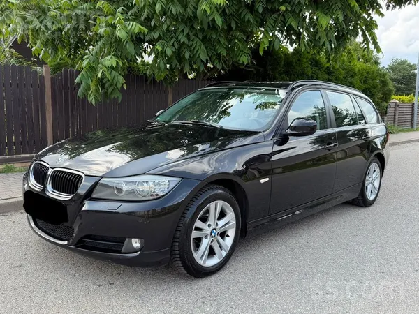 BMW 320