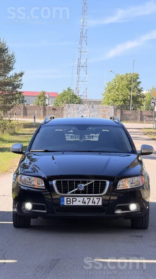 Volvo V70