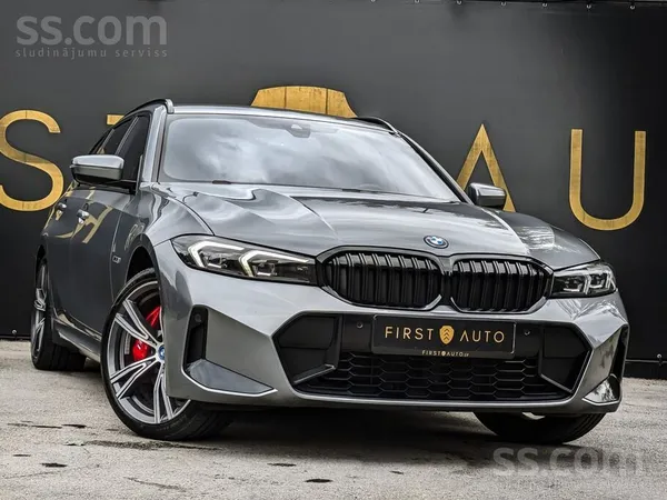 BMW 330