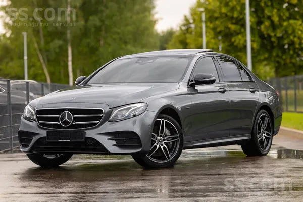 Mercedes E350 Plug-in Hybrīds, Amg izpildiījumā, nupat ieve