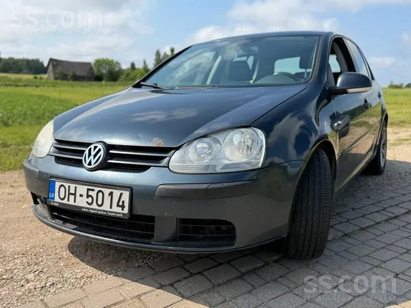 Ar jaunu skati 4x4 Pārdodu 2005 gada golfu ar jaunā tipa 2.0d dzinēju. Ir uz