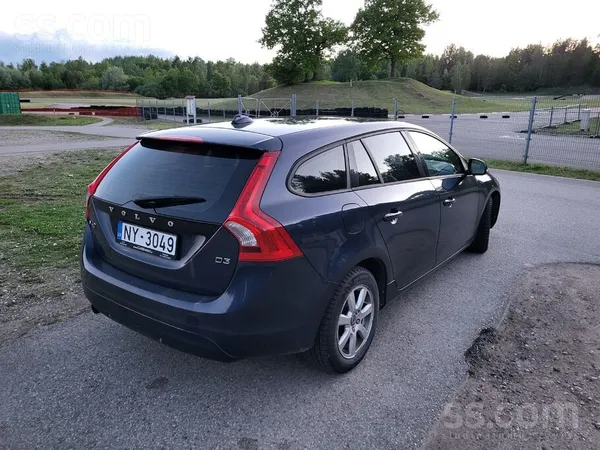Volvo V60 - 1